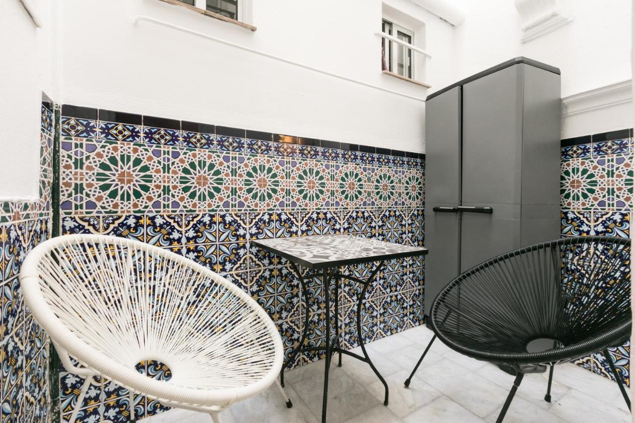 Apartamento Cuarta Puerta Centro Historico Siviglia Esterno foto